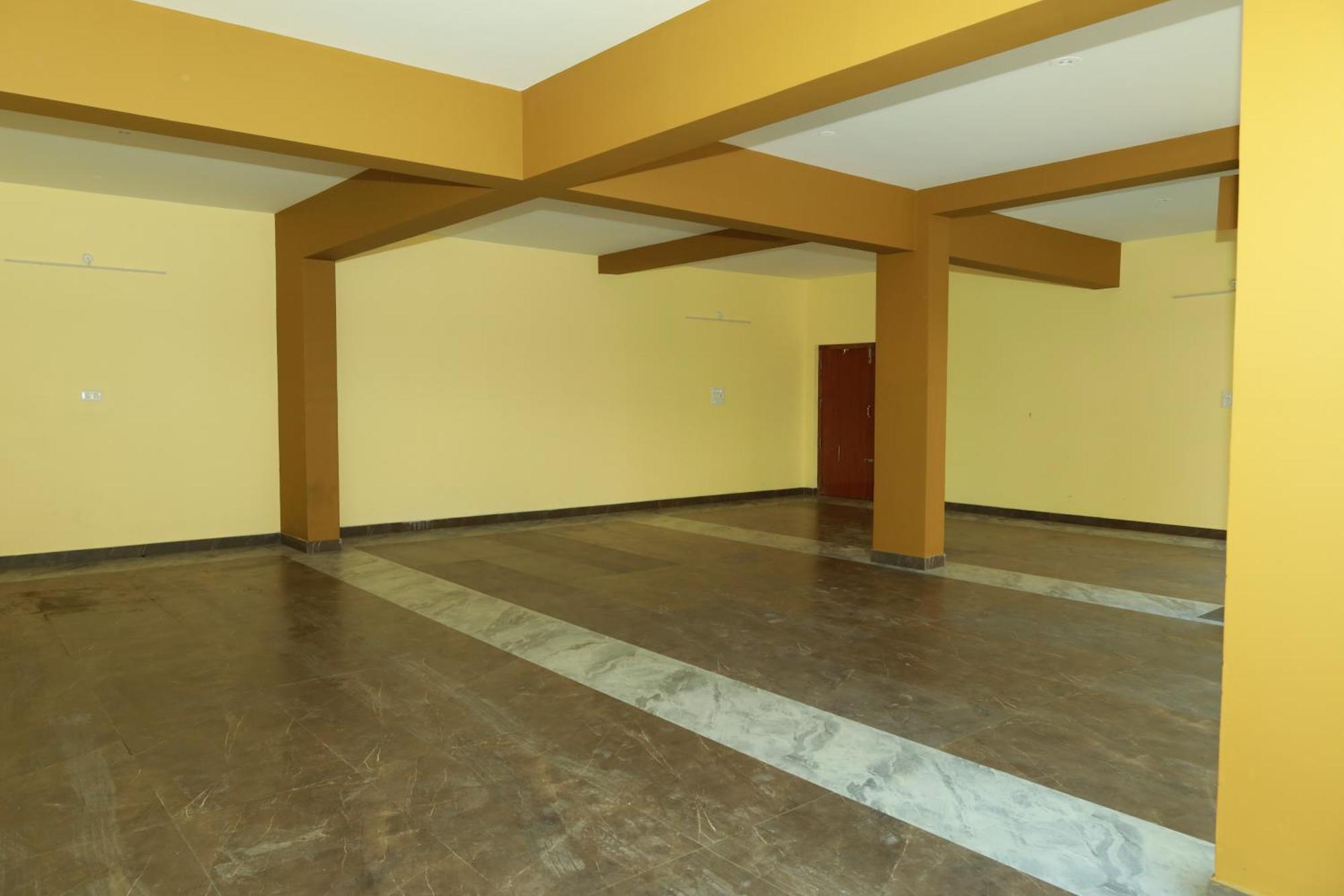 Rv Residency Hotel Wodapatti Bagian luar foto